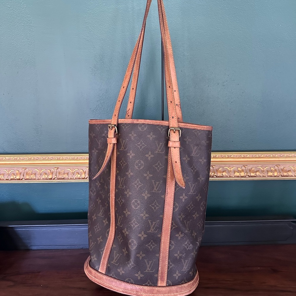 Louis Vuitton Brown Monogram Bucket Bag - Picture 2 of 16